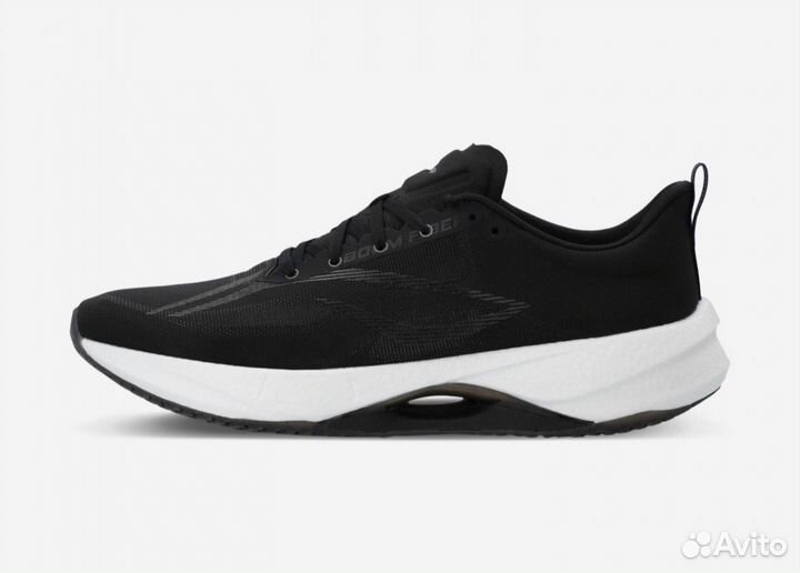 Беговые кроссовки