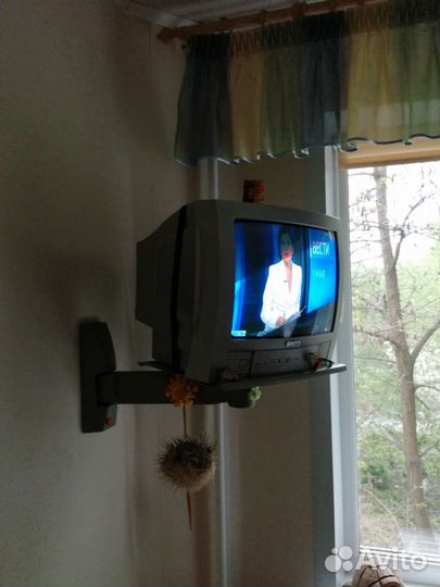 Телевизор