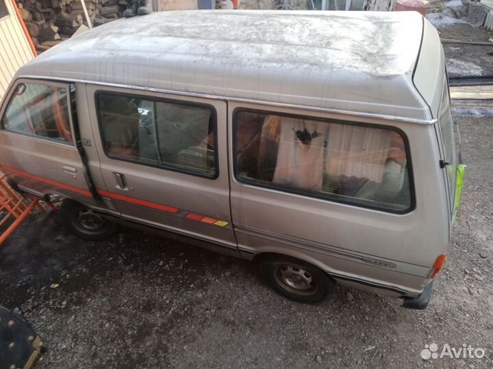 Ниссан ларго