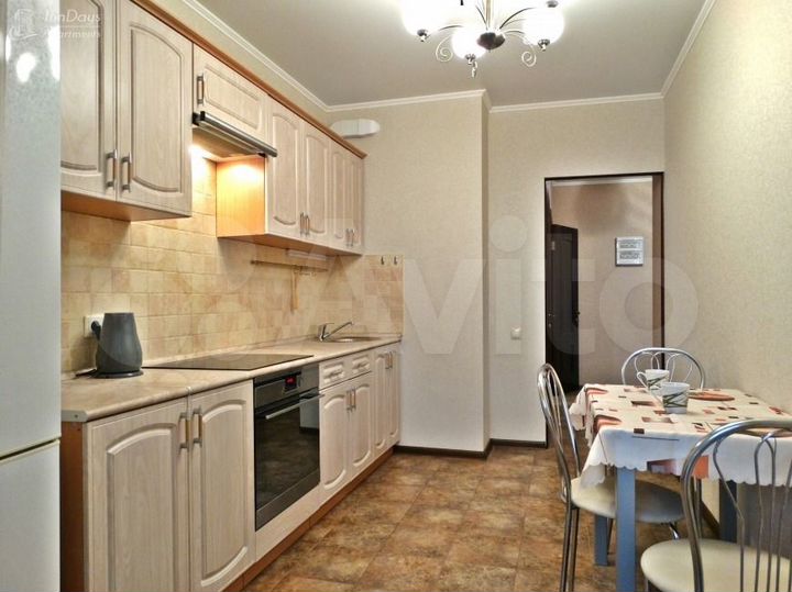 1-к. квартира, 43 м², 2/19 эт.