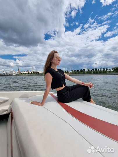 Аренда катера прокат яхты прогулки