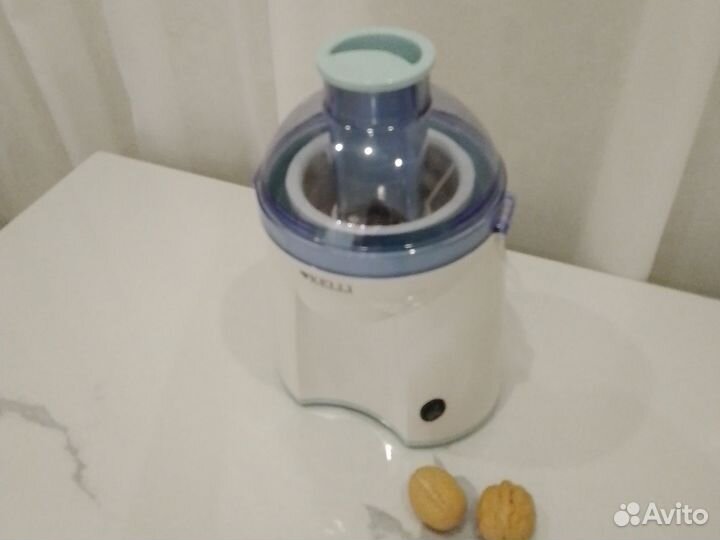 Соковыжималка шнековая