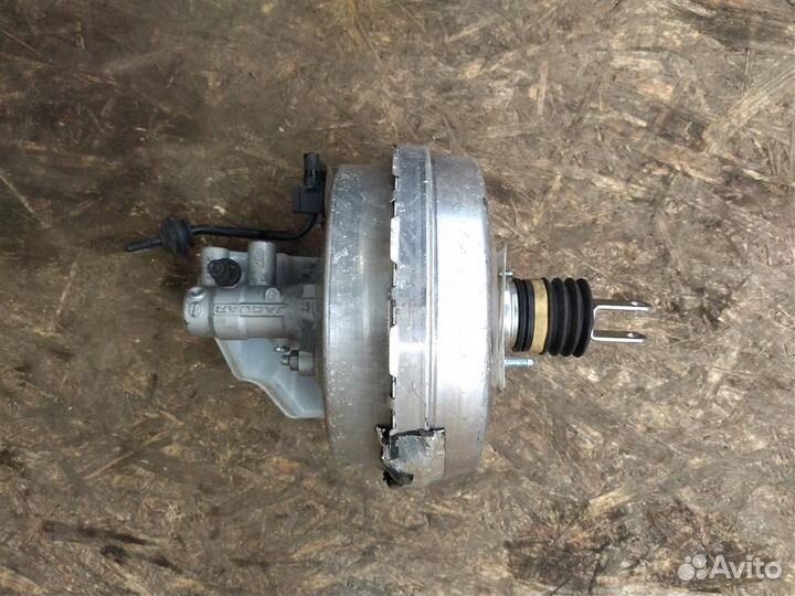 Вакуумный усилитель тормозов Jaguar F-pace X761