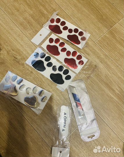 Наклейки на авто в ассортименте