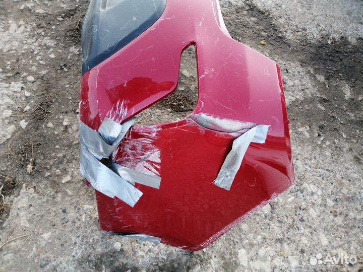 Задний бампер Kia Rio 4 цвет красный