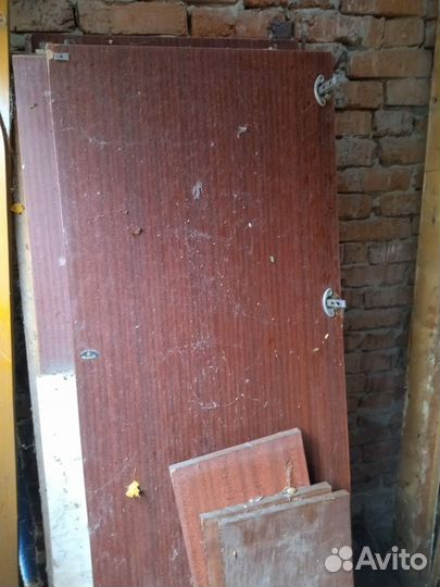 Панели от шкафа бу отдам в дар