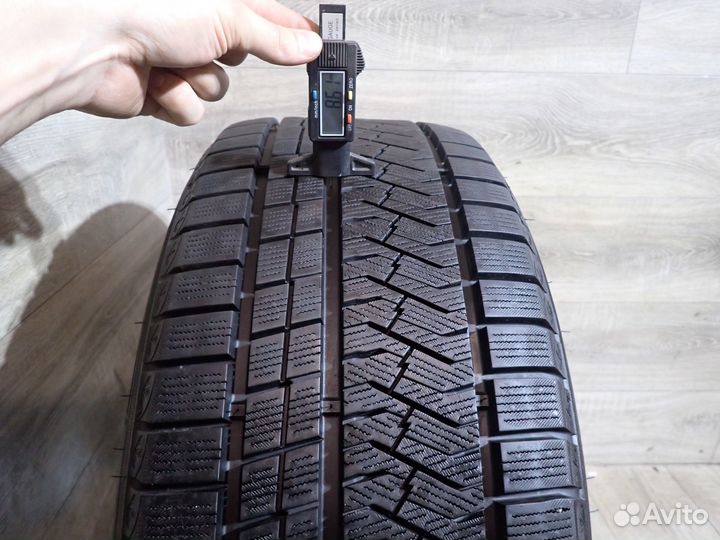 R19 Triangle Snowlink TWT02 265/50, PCD 5x112 DIA 66.6