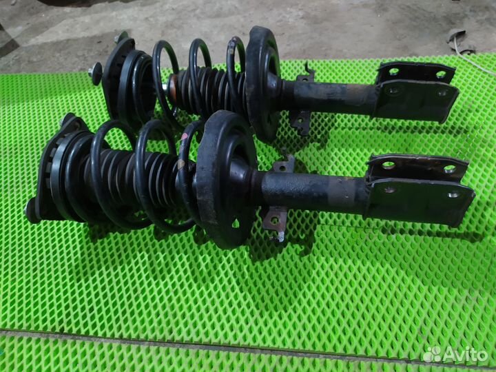 Амортизатор передний Renault Fluence