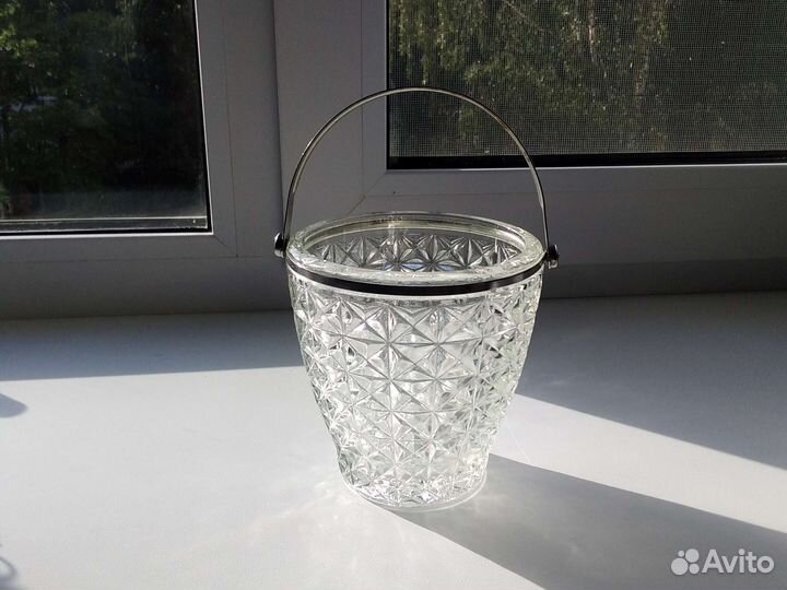 Конфетница