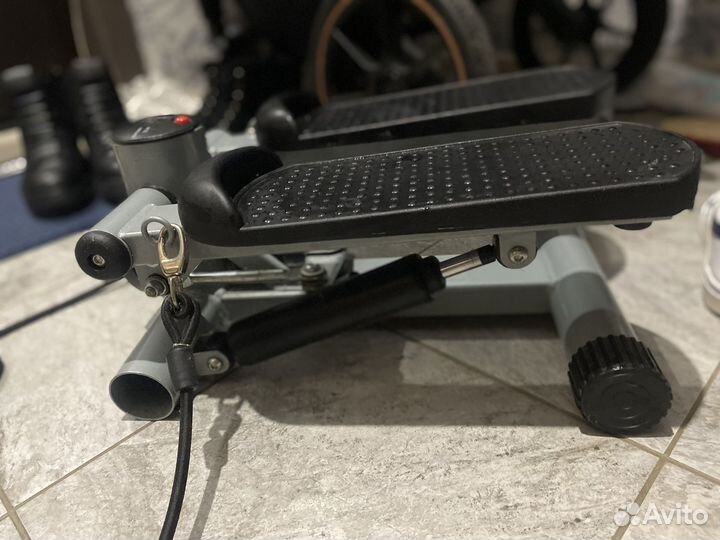 Тренажер степпер со счетчиком