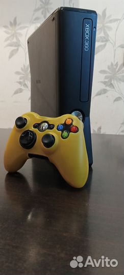 Xbox 360s прошитый с играми