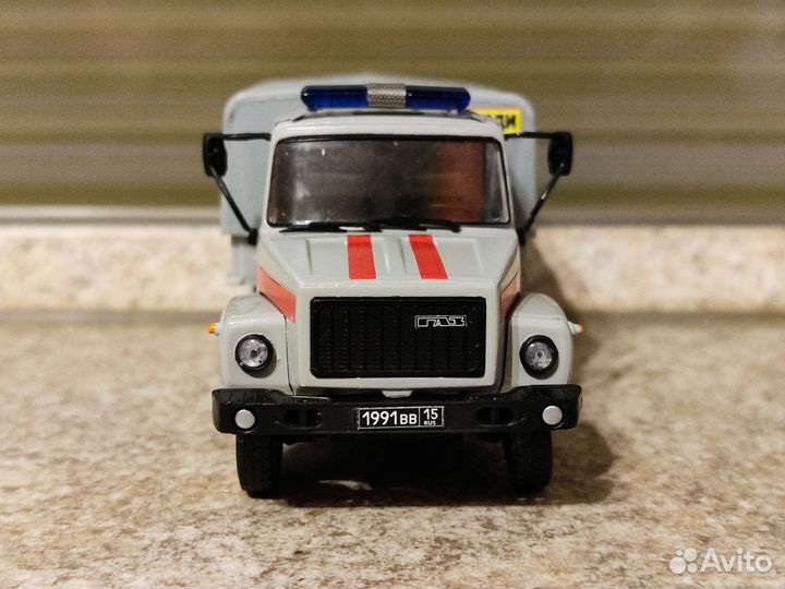 Модель грузовика газ-3307 Росгвардия