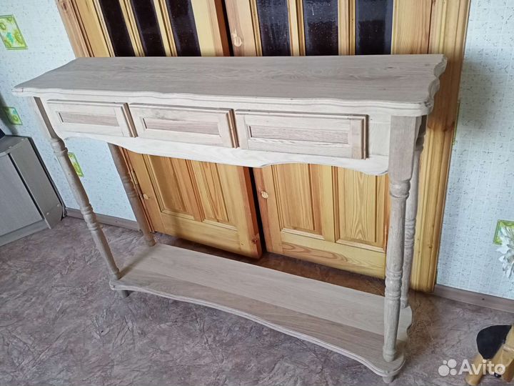 Консоль из массива дуба