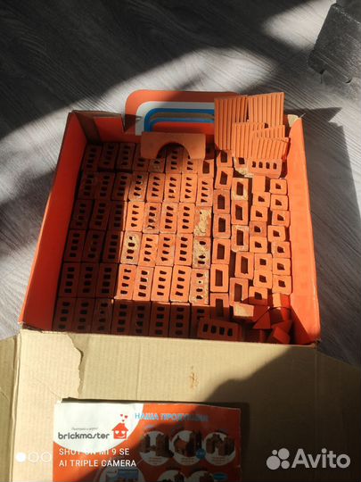 Конструктор из кирпичиков Домик запчасти