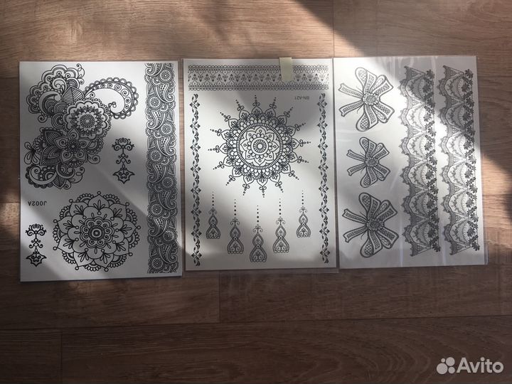 Флеш тату золотые. Цветы