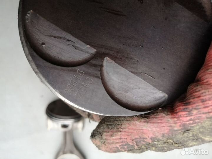 Поршень с шатуном 4.4 N62 для BMW X5 E53 2000-2007