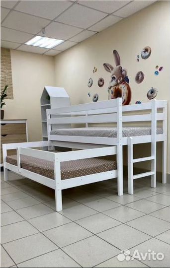 Детские кроватки с выдвижным спальным местом