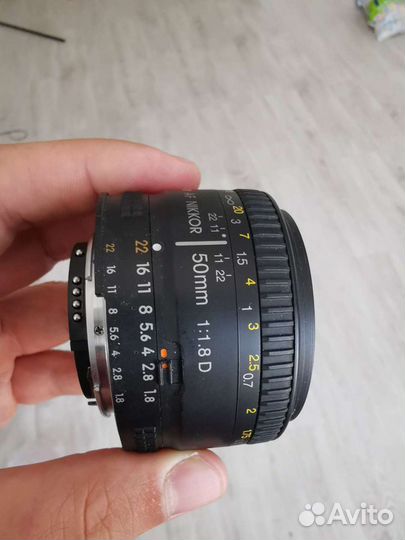 Nikon 50mm f/1.8D AF