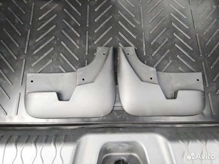 Брызговики Старт передние для Лада Веста, Веста св