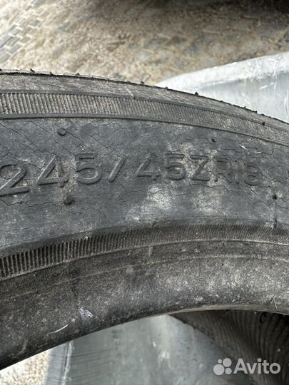 Accelera 651 245/45 R18