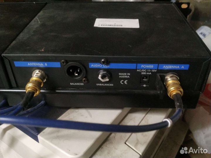 Беспроводной приемник AKG sr 300