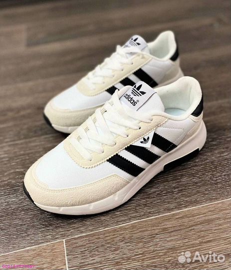 Мужские кроссовки Adidas белые