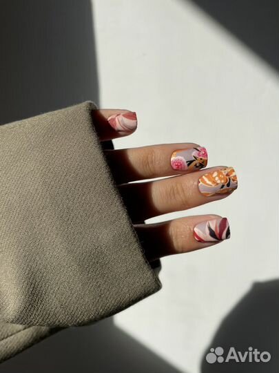 Маникюр, педикюр с покрытием гель лак Бабушкинская