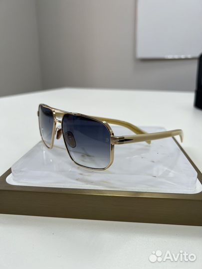 Солнцезащитные очки David Beckham