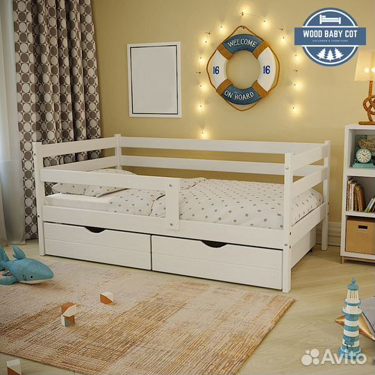 Детская кровать. Массив сосны