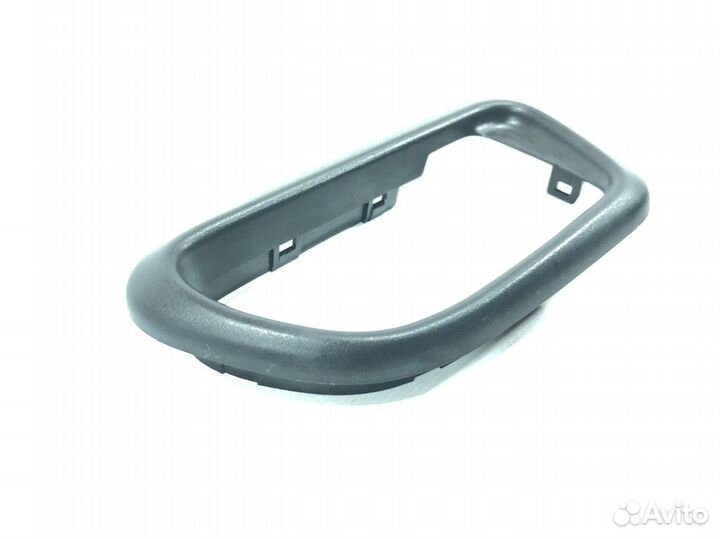 Окантовка дверной ручки задняя правая Subaru