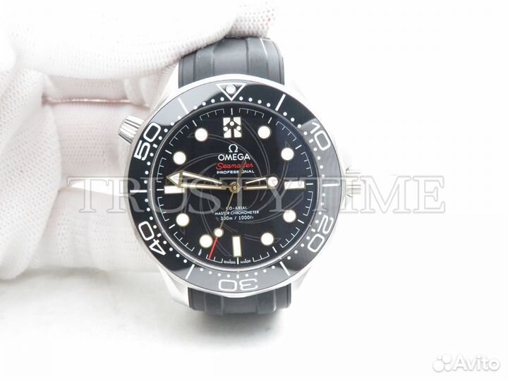 Часы Omega Seamaster Diver 300m Co-axial Chronometer James Bond Limited Edition No Date 42mm 210.22