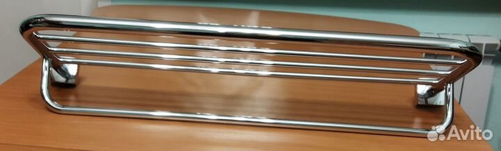 Полочка для полотенец в ванную