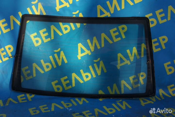 Заднее стекло Ford Focus 1