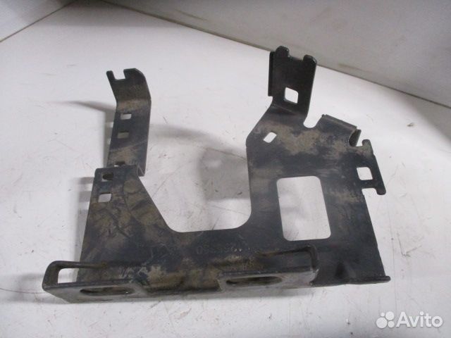 Кронштейн проводки Volvo 21255350