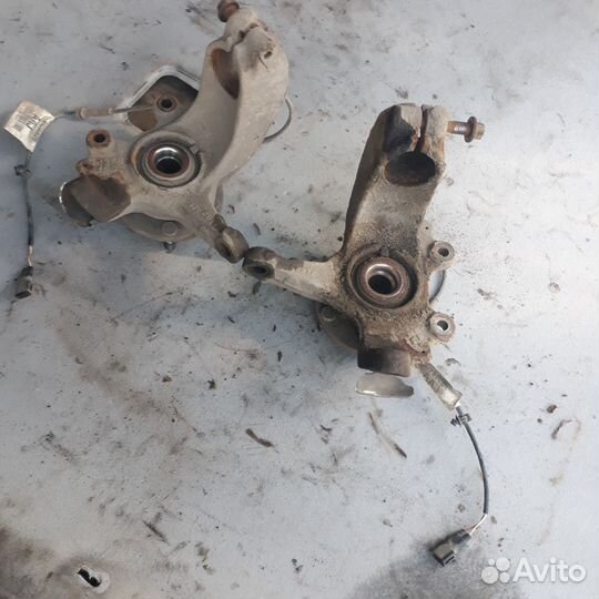 Ступица (поворотный кулак) Форд Фокус 2