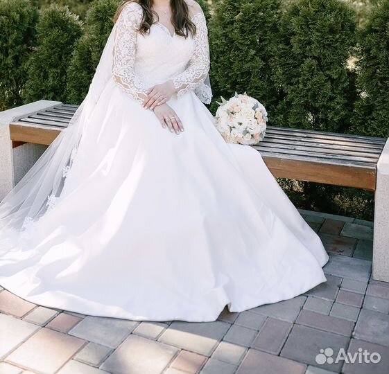 Платье свадебное