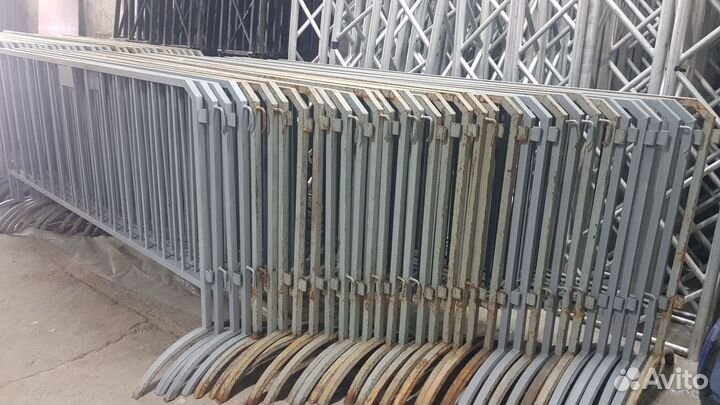 Фан барьер (ограждение) и профиль алюминиевый