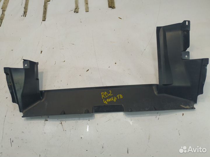 Renault duster Рамка Дефлектор радиатора 214766402