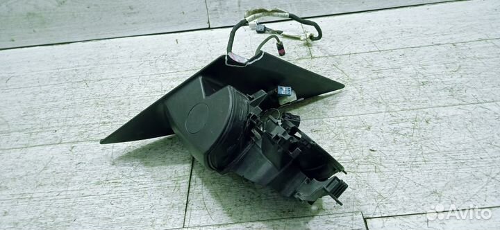 Зеркало правое