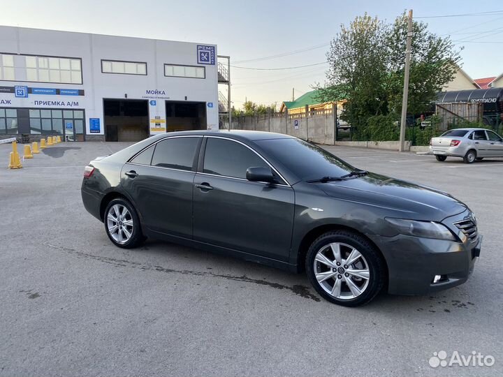 Toyota Camry 2.4 AT, 2006, 349 000 км