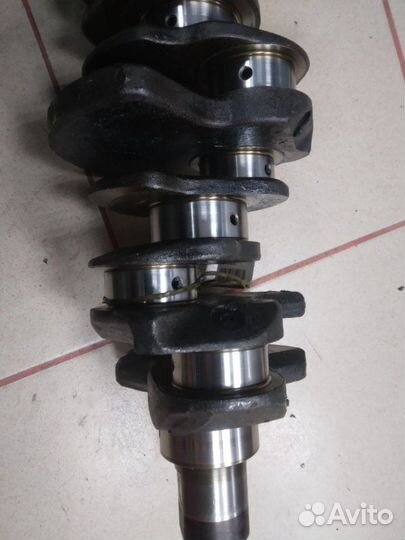 Коленвал Nissan Gloria HY34 VQ30DD