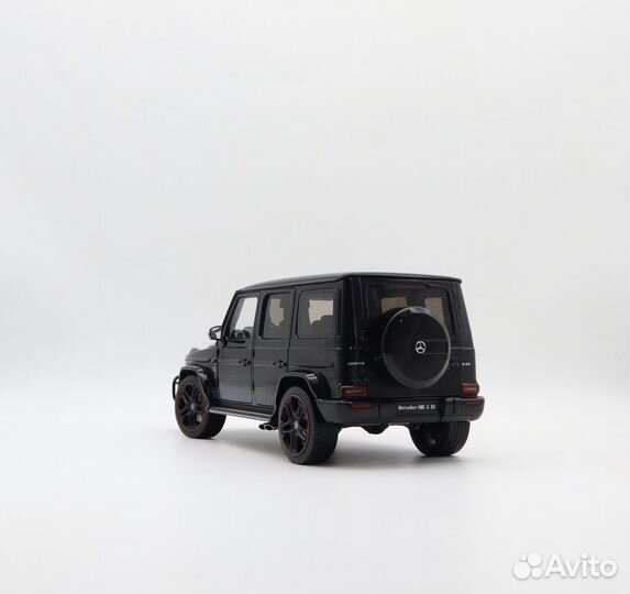 Almost real 1 18 G class G63 AMG black