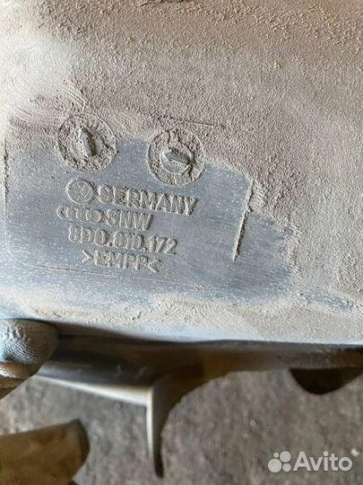 Подкрылок Audi A4 B5 седан 1.8 ADR бензин 1997