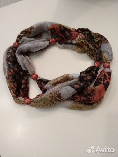 Оригинальные хомуты-ожерелья и др.аксессуары