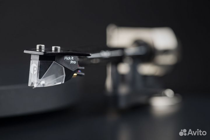 Pro-Ject debut PRO (Pick It Pro) Satin Black
