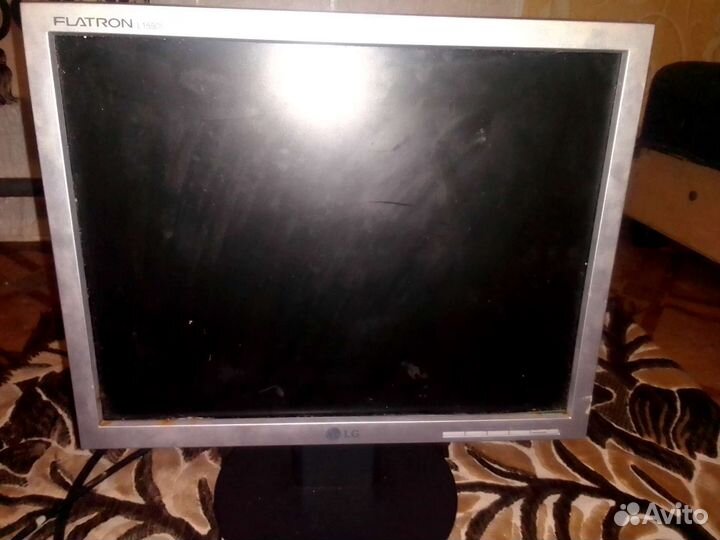 Монитор LG flatron