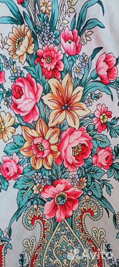 Павловопосадский шерстяной платок