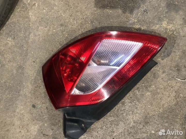 Фонарь задний правый Renault Megane 2 хетчбек 1.4