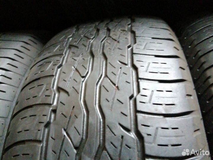 Bridgestone Dueler H/T D687 235/55 R18