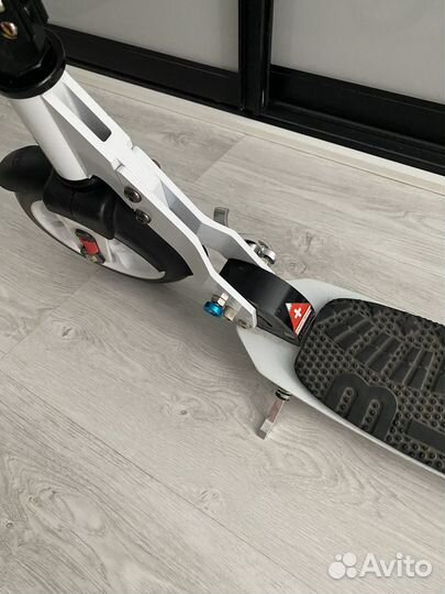 Самокат Micro